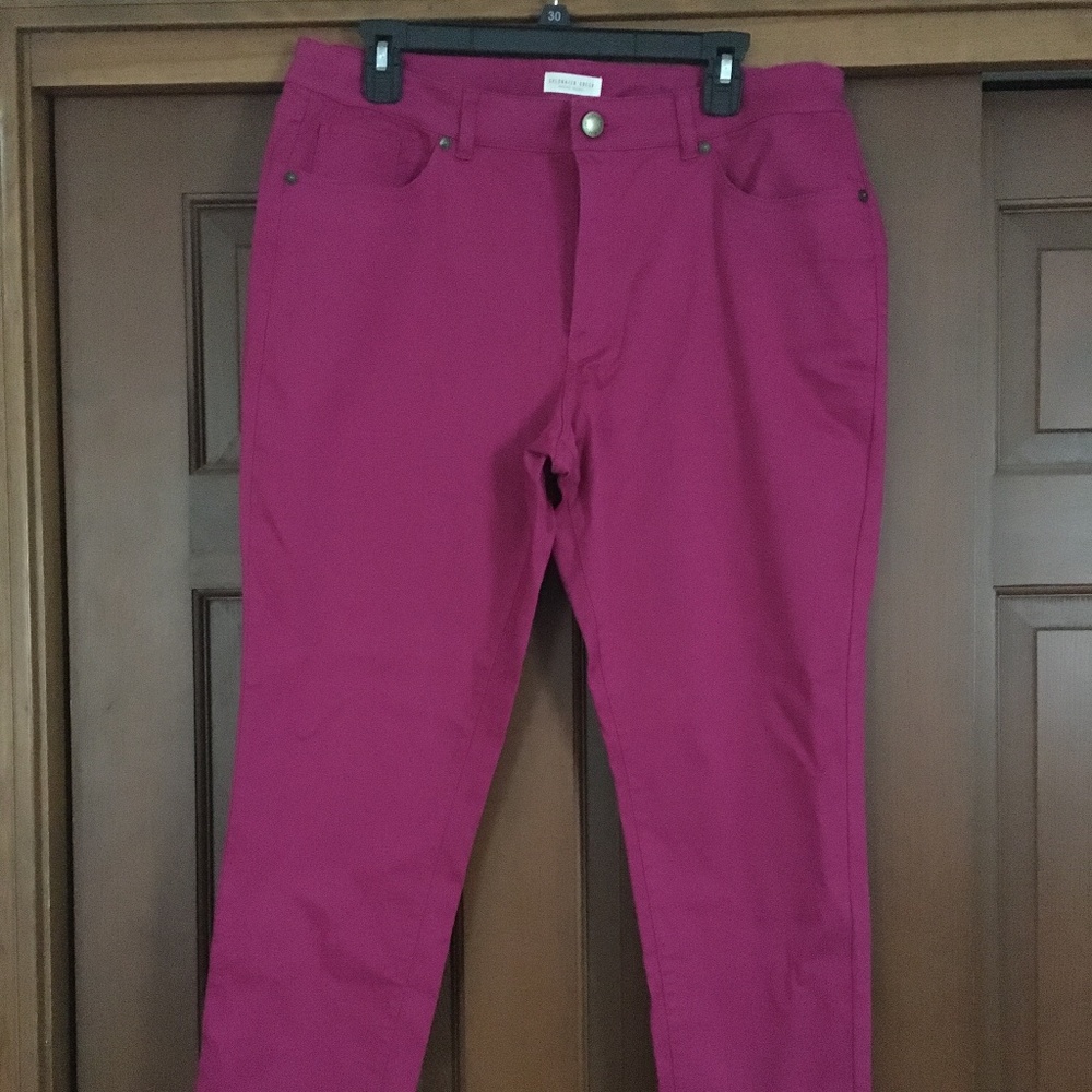 Coldwater Creek Pink Capri Jeans, Size 16